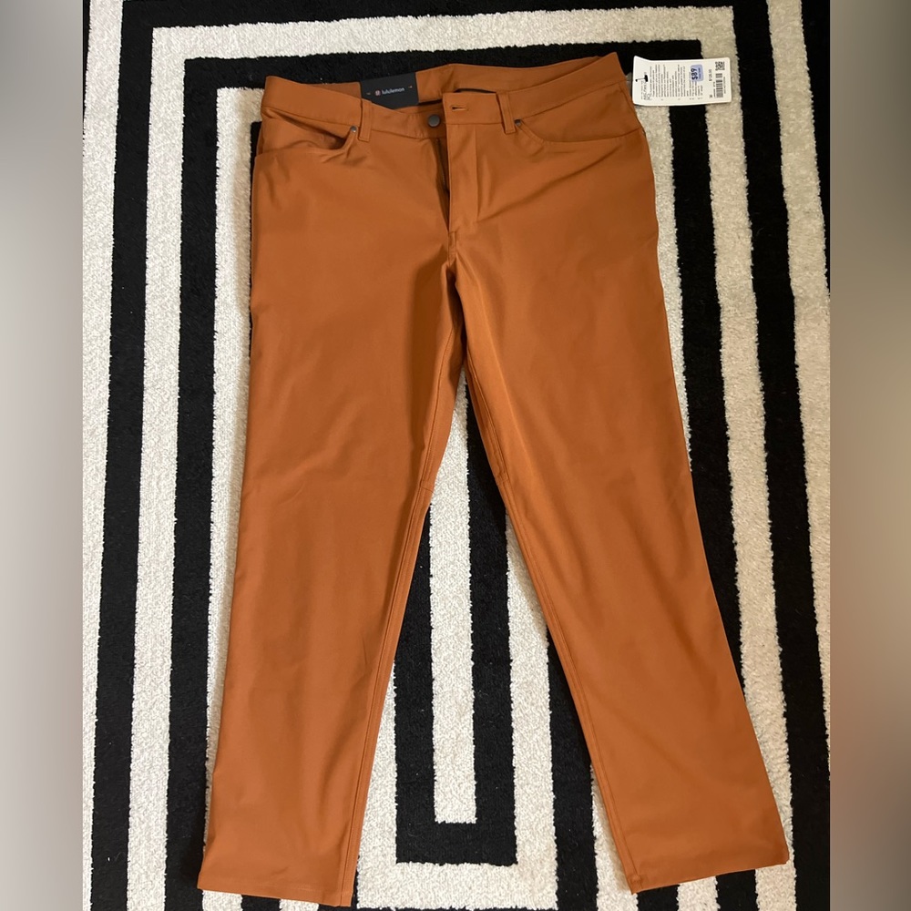Lululemon pants 36/32 NWT